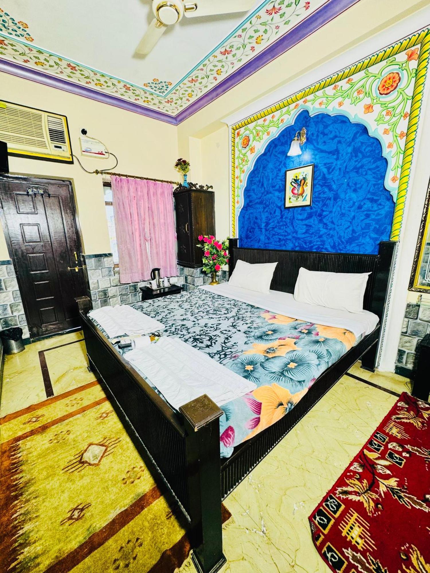 Hotel Moon Light Palace Jaipur Ngoại thất bức ảnh