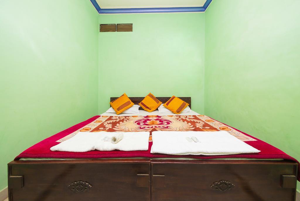 Hotel Moon Light Palace Jaipur Ngoại thất bức ảnh