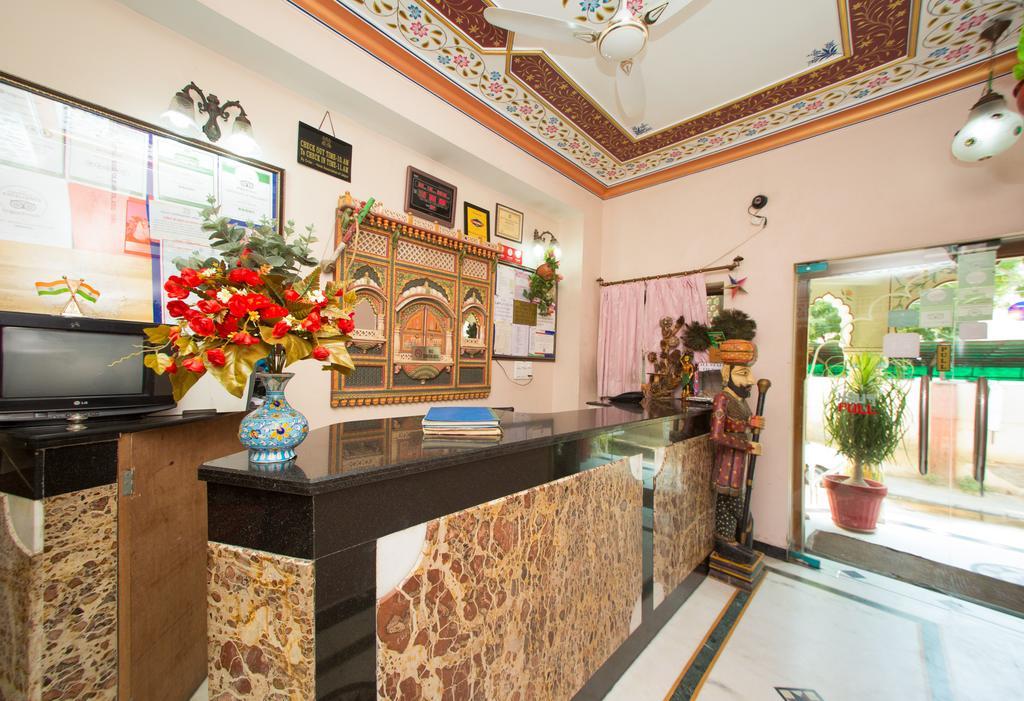 Hotel Moon Light Palace Jaipur Ngoại thất bức ảnh